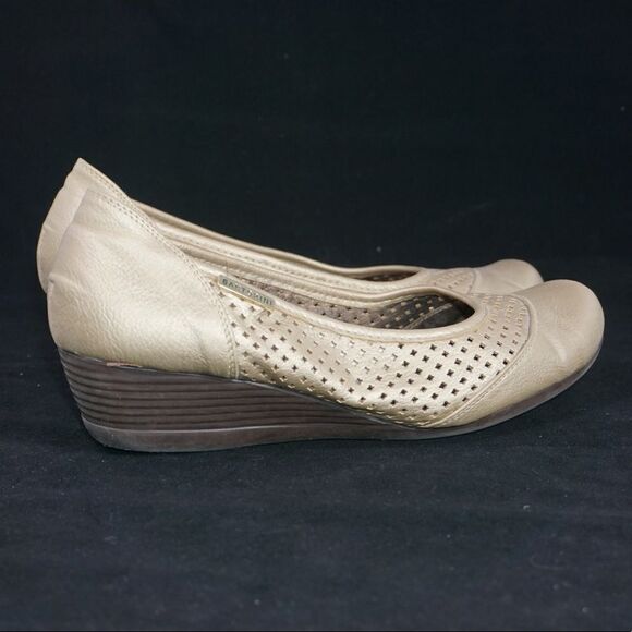 Santorini Gold Ballet Style Wedges, Size 38 - Picture 3 of 10